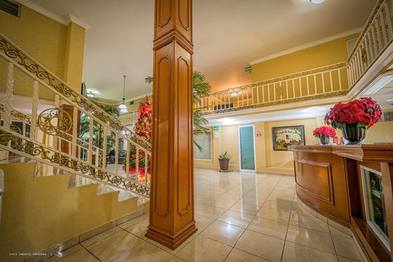 Hotel Bravo Tepic Bagian luar foto
